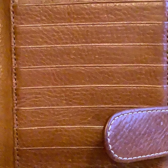 Dooney & Bourke wallet used many sections - Picture 5 of 10